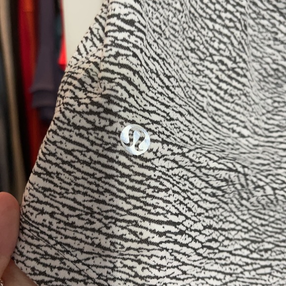 Lululemon tank top - Picture 3 of 3